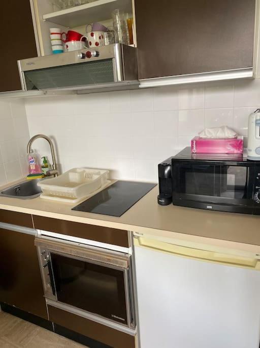Studio Eleverca 3*- Rez De Jardin Terrasse - Axelle Loc'Appart Mandelieu Eksteriør bilde